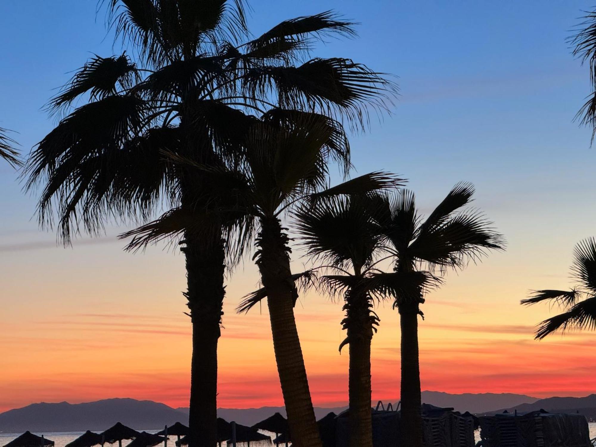 Strandnaera Boende I Torrox Costa Esterno foto
