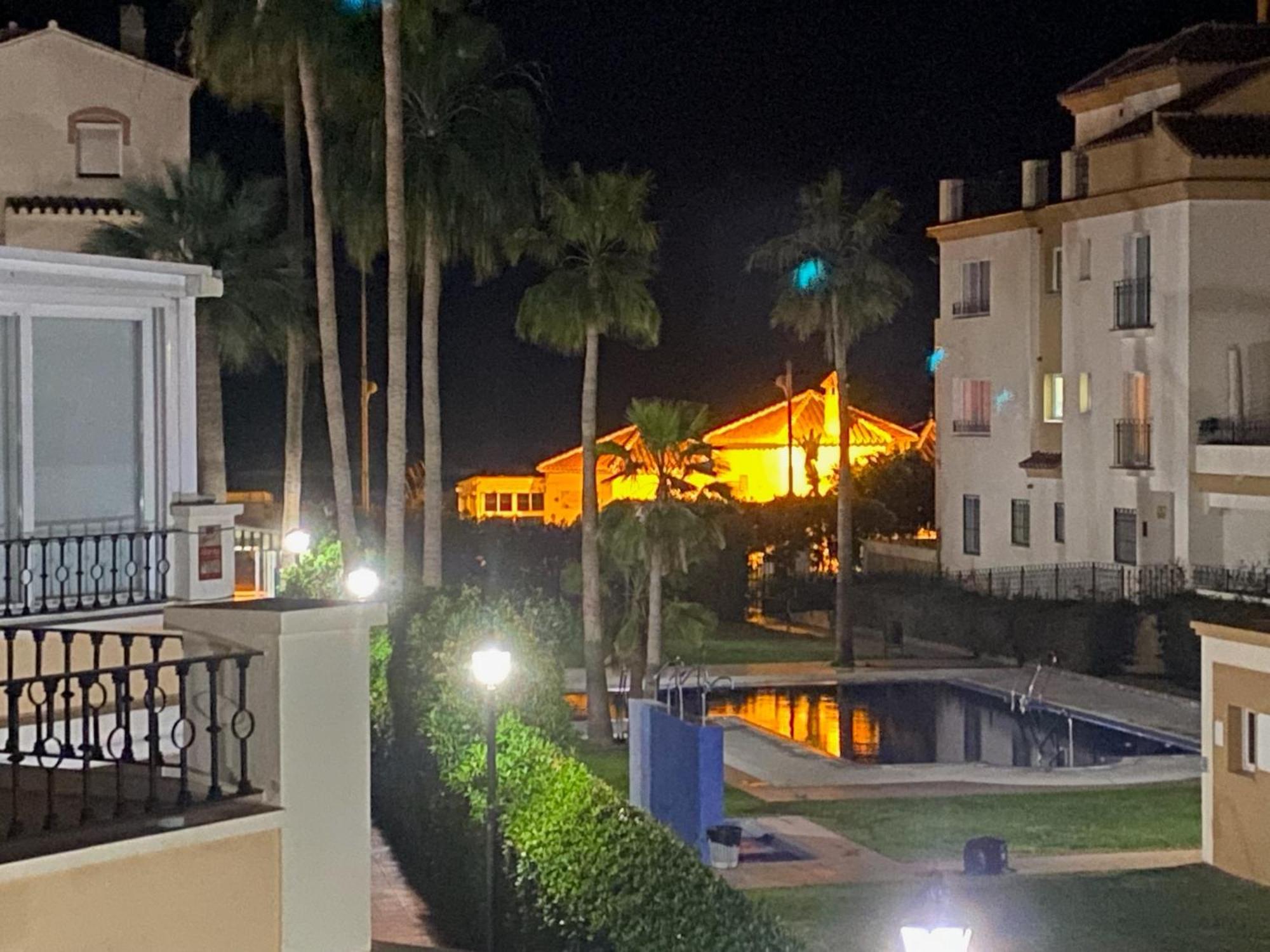 Strandnaera Boende I Torrox Costa Esterno foto