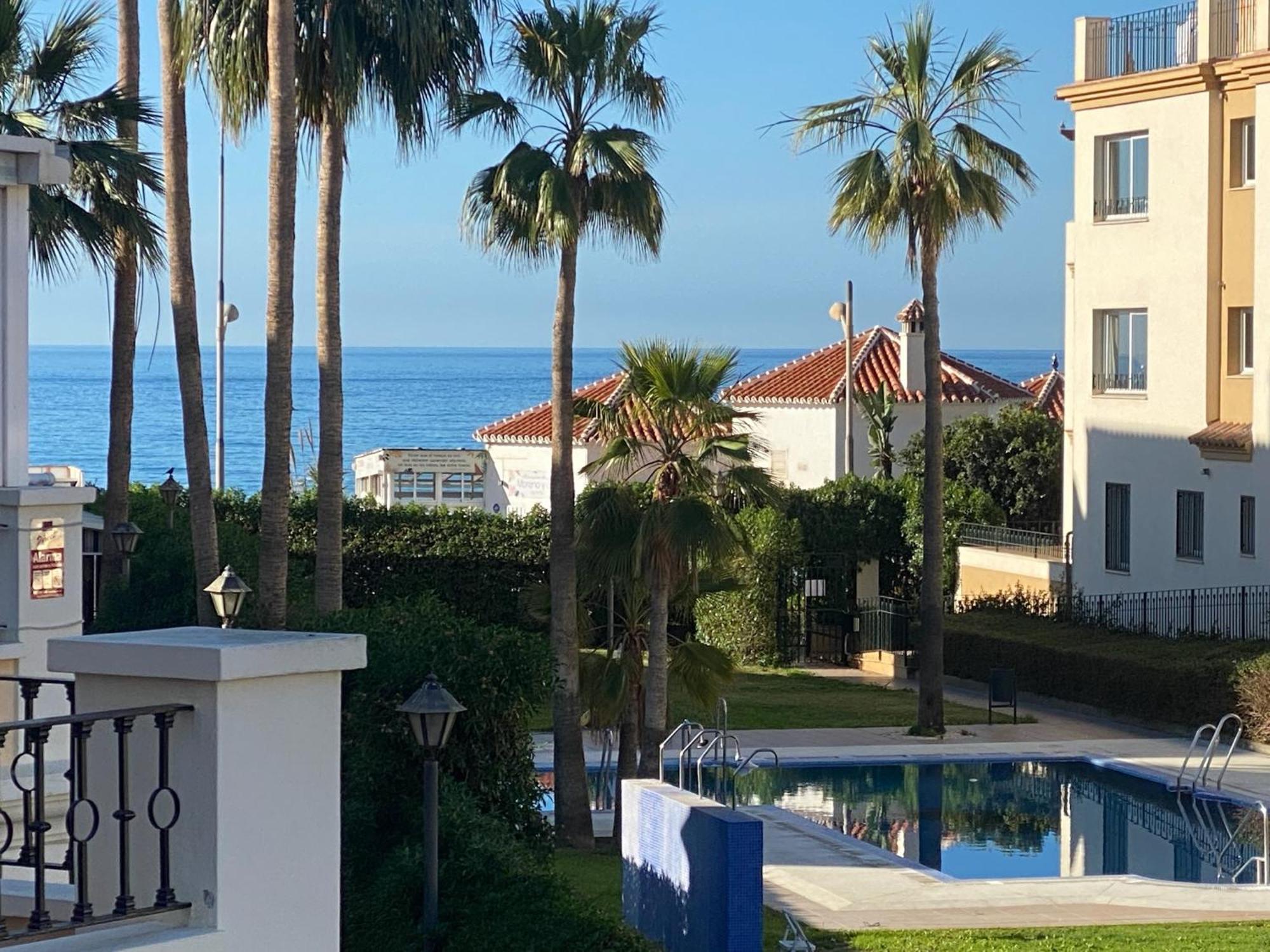Strandnaera Boende I Torrox Costa Esterno foto